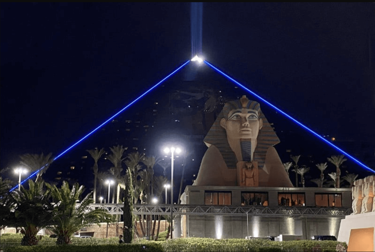 Luxor Room Service Elevating Your Hotel Experience