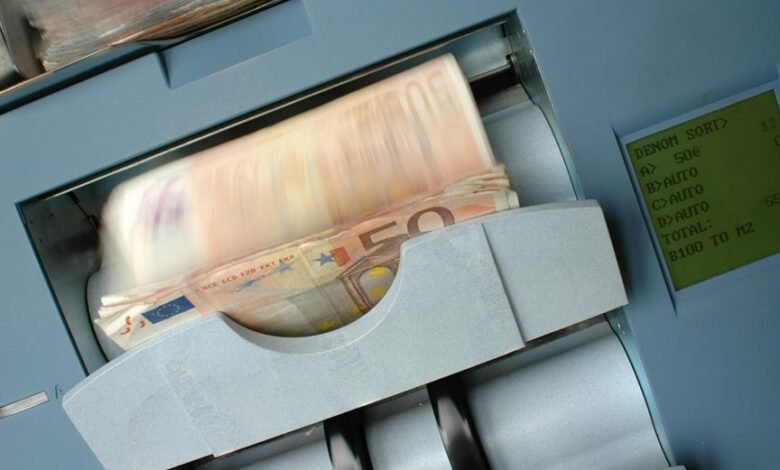 hdfc bank financial insights