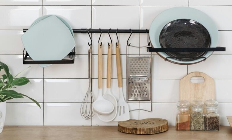 large mid level utility