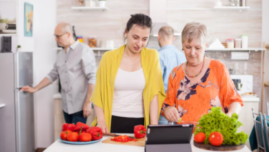 Nutritious Meals Made Simple: Helping Seniors Eat Well at Home