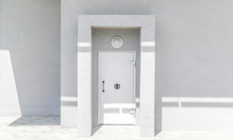 contact info trace portal reveals communications